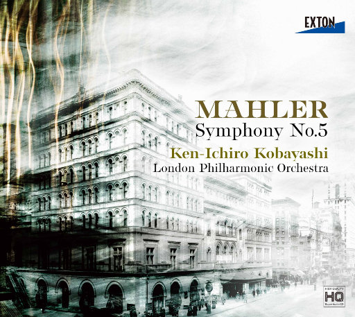 女人扒开腿让男人操
